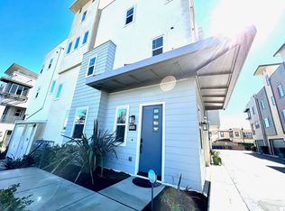 526 E Imperial Ave, El Segundo, CA 90245