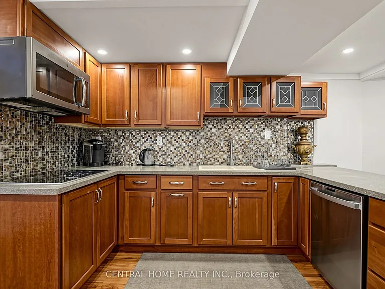 307 Alex Doner Dr N #1 — Photo 15
