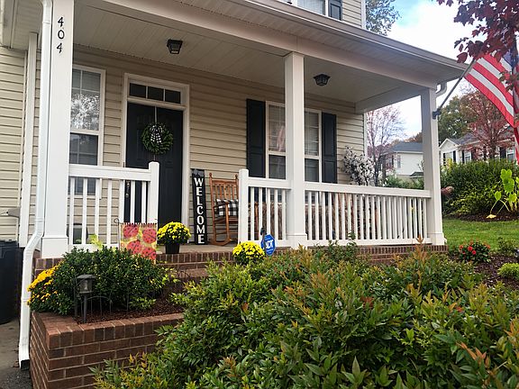 2nd image of 404 Calloway Dr
