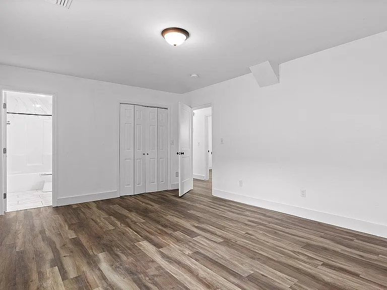 200 S Aster Ave #C — Photo 17
