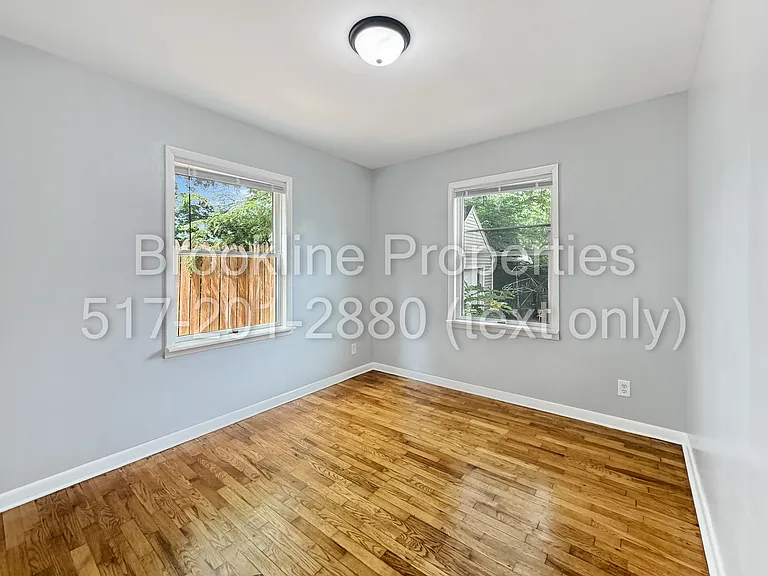 823 Holten St — Photo 17