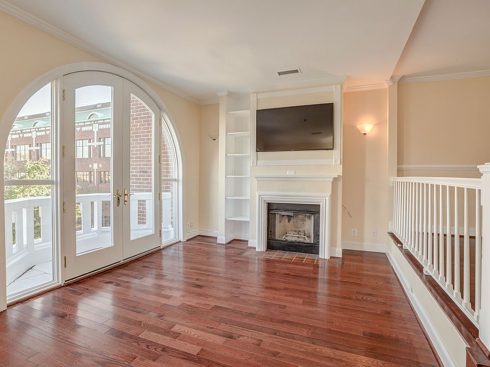 1st image of 148 N Union St #0
