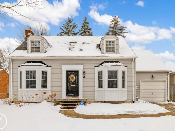 781 Loraine St, Grosse Pointe, MI 48230