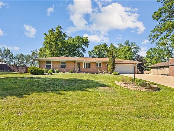 2nd image of 7632 Larwinn Dr