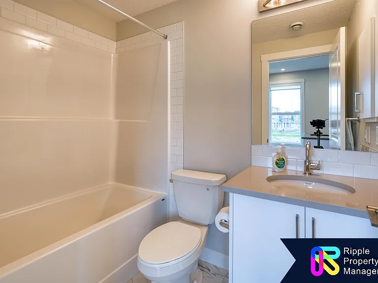 20938 Seton Way SE — Photo 8