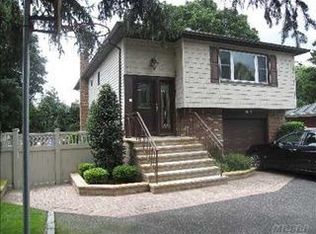 135 Floral Ave, Bethpage, NY 11714