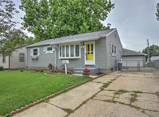 31 E Imboden Dr, Decatur, IL 62521