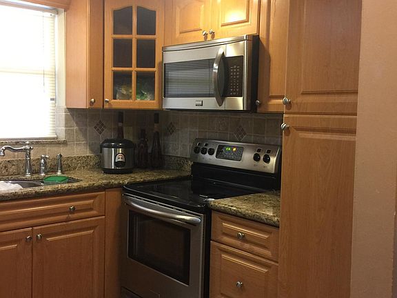 5th image of 9375 Fontainebleau Blvd APT L121
