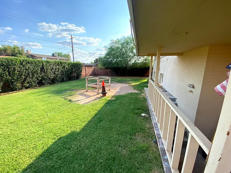 1107 E Broadmor Dr — Photo 20