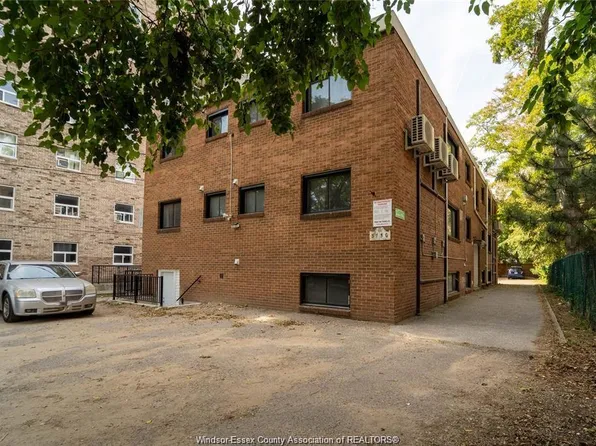3150 Peter St #1, Windsor, ON N9C 1H3