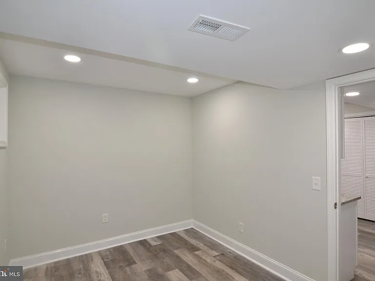 14011 Eagle Ct — Photo 27