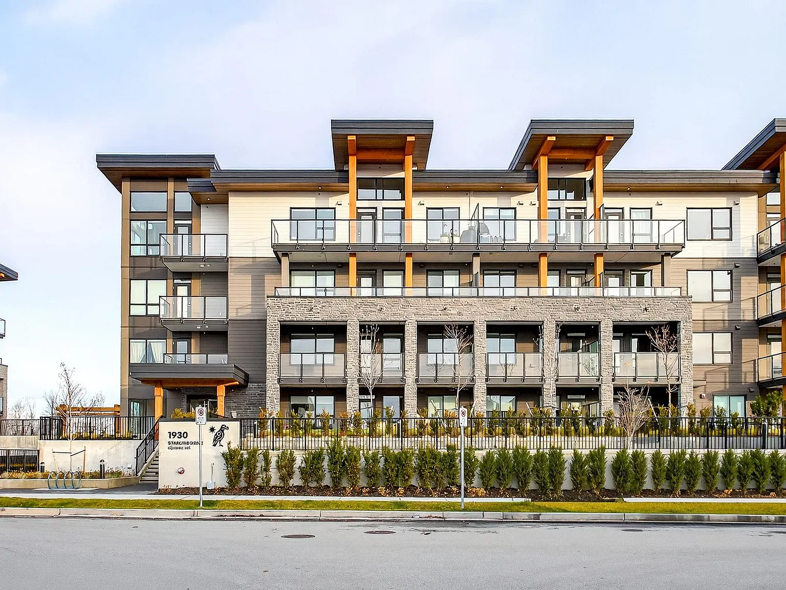 1 bed, 478 sqft, $2,580 — Photo 2