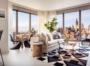 1036 W Van Buren St, Chicago, IL 60607