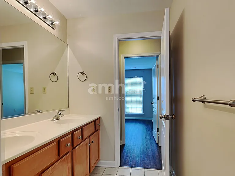 10305 Saint Regence Ln — Photo 15