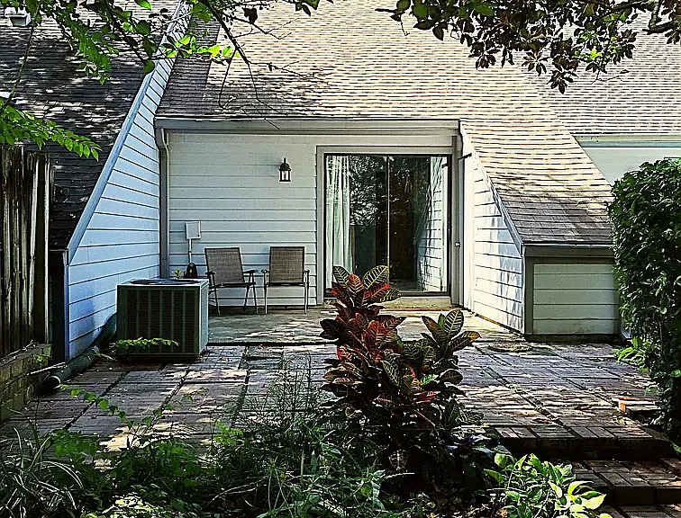 5208 Pine Mill Ct — Photo 2