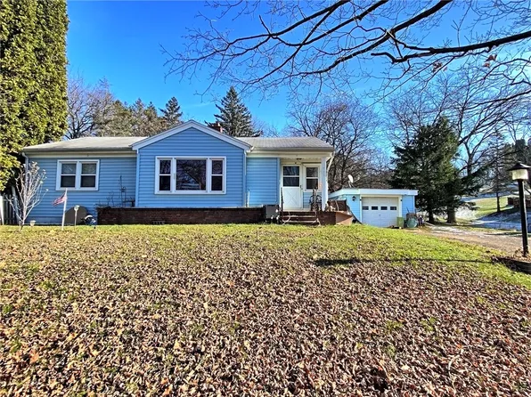 736 Marbletown Rd, Newark, NY 14513