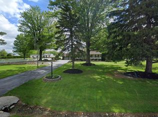 7377 Walters Rd, Hudson, OH 44236