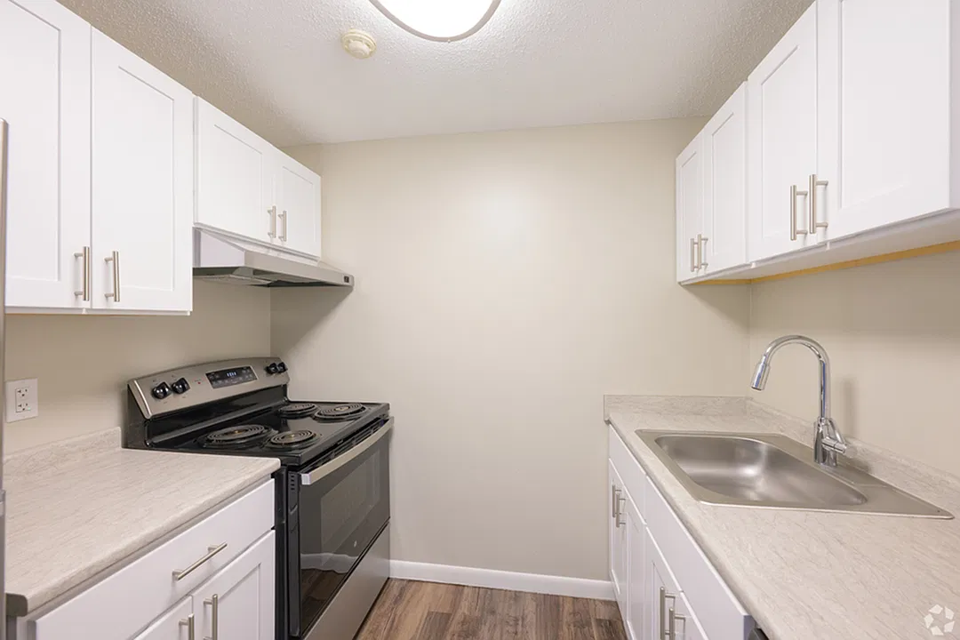 740 Farm Rd — Photo 4