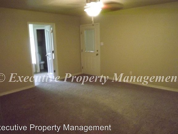 5th image of 2962 Mulberry Dr