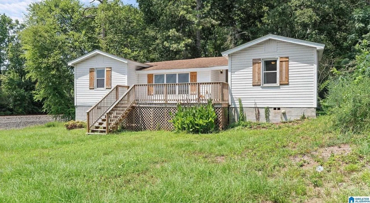 2400 Buttermilk Rd — Photo 3
