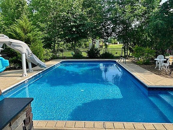 18x36 In-Ground Pool w/Slide