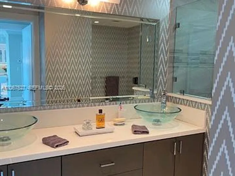 5001 Collins Avenue Cu #14A — Photo 19