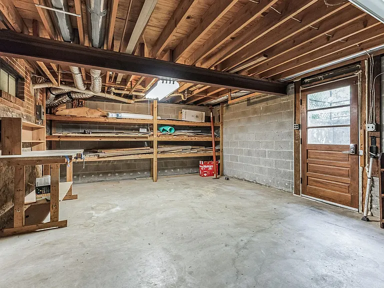 14011 Rectory Ln — Photo 18