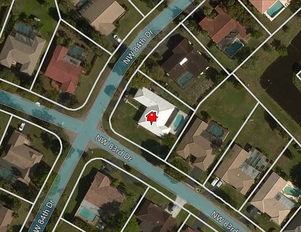 1st image of 1023 NW 84th Dr
