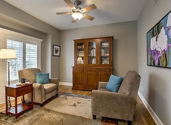 3rd image of 8207 N Harbour Pl