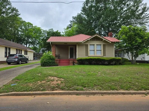 1201 Gordon St, Marshall, TX 75670