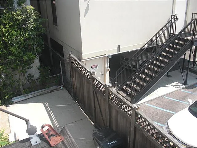 1319 Amelia St #B — Photo 13
