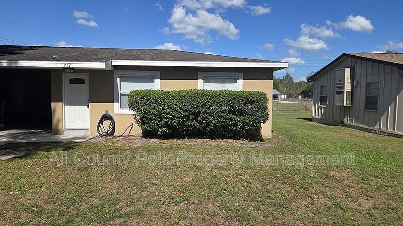 1st image of 712 Bryon Ct