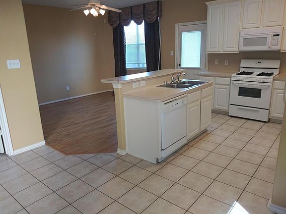 4th image of 3302 Palston Bend Ln