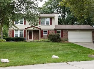 23730 Nilan Dr, Novi, MI 48375