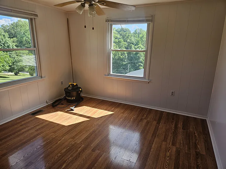401 Church Rd — Photo 9