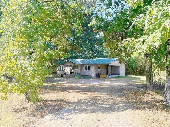 101 S Holman St, Brookland, AR 72417