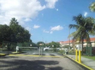 550 NW 82nd Ct APT 388, Miami, FL 33126