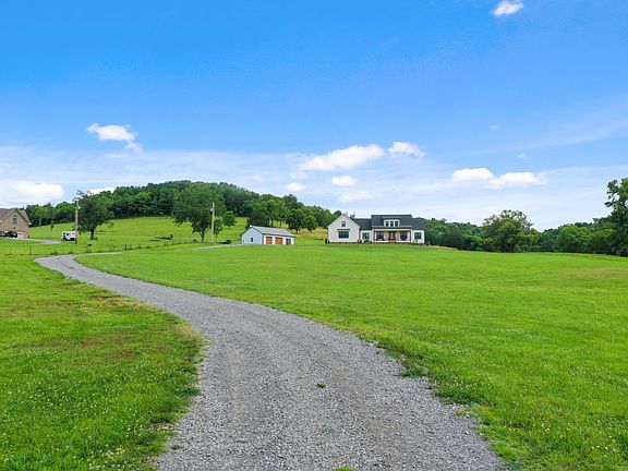 4th image of 2534 Highway 82 E