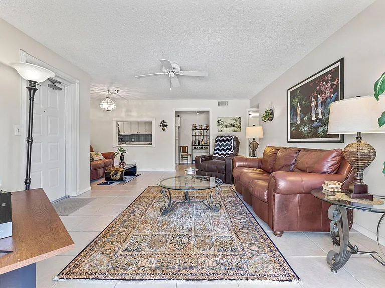 2732 SW Matheson Ave #112-B2 — Photo 6