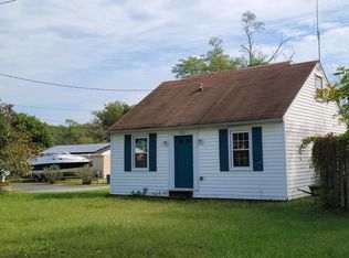 7801 Elizabeth Rd, Pasadena, MD 21122