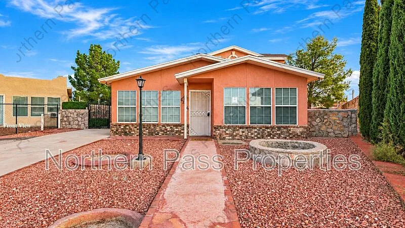 2 bed, 2.0 bath, 853 sqft, $1,730 — Photo 1