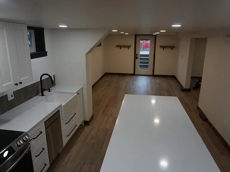 37 NE Rosa Parks Way #B — Photo 4