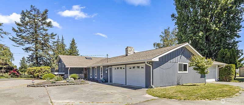 4th image of 14799 Avon Allen Road