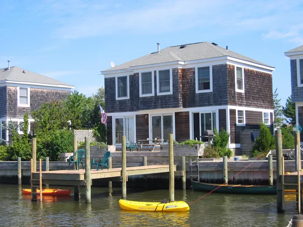 119 3rd Ave, Manasquan, NJ 08736
