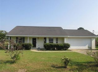 6916 Johnson Rd, Tuscaloosa, AL 35401