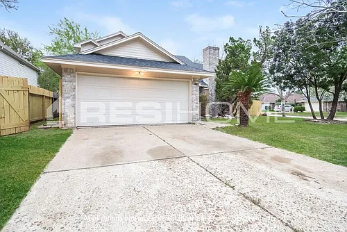 6402 Wild River Dr Photo 1