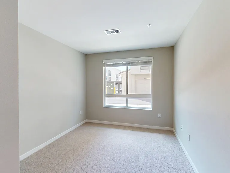 North Grove — Photo 112