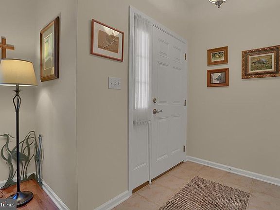 2nd image of 1507 S Marshview Rd