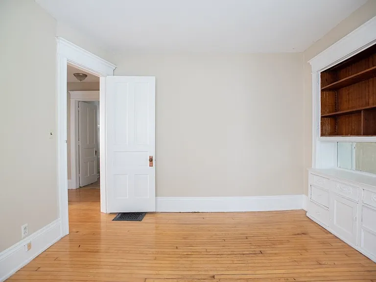 2728 N Murray Ave — Photo 9