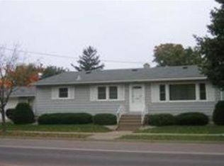 68 Sarnia E, Winona, MN 55987